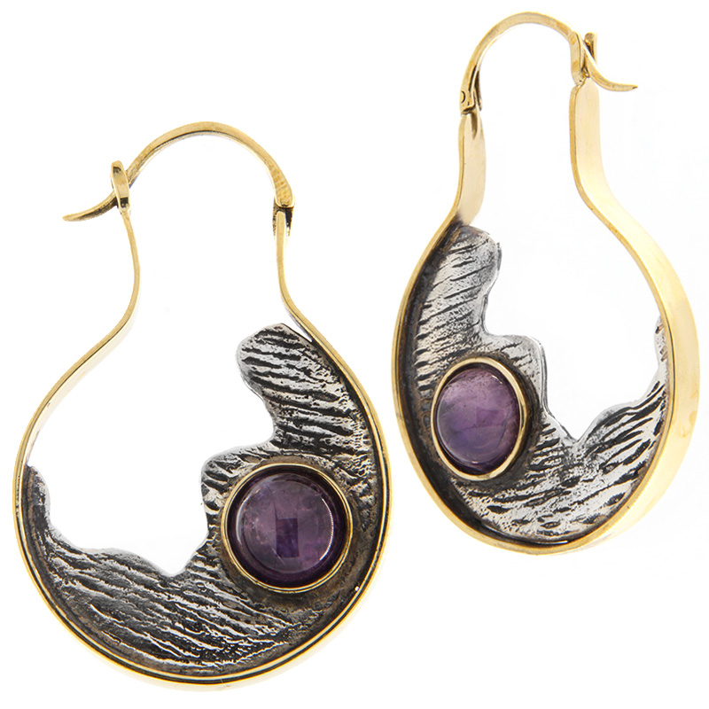 Silver & Brass Earrings with Amethyst Cabochon (price for pair) Gioielli da lobo