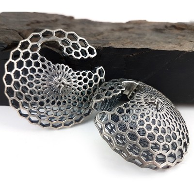 Silver Swastika Honeycomb Ear Weights (price for pair) Orecchio