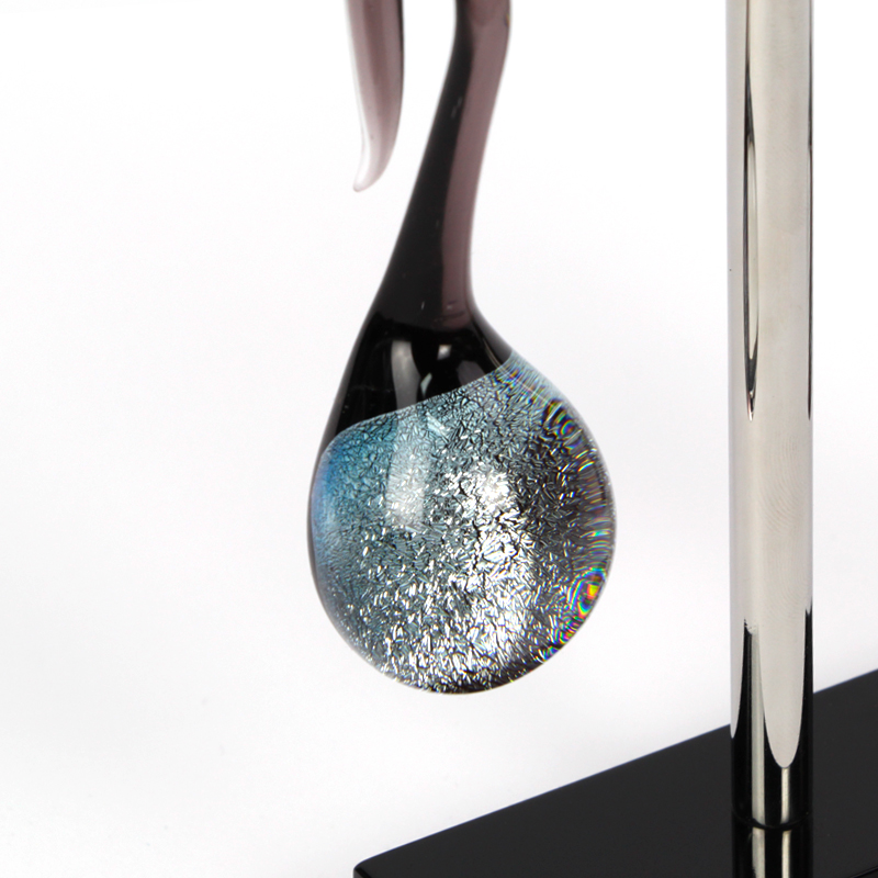 Dichroic Lagrimas Blue Gorilla Glass® Ear Weights Orecchio