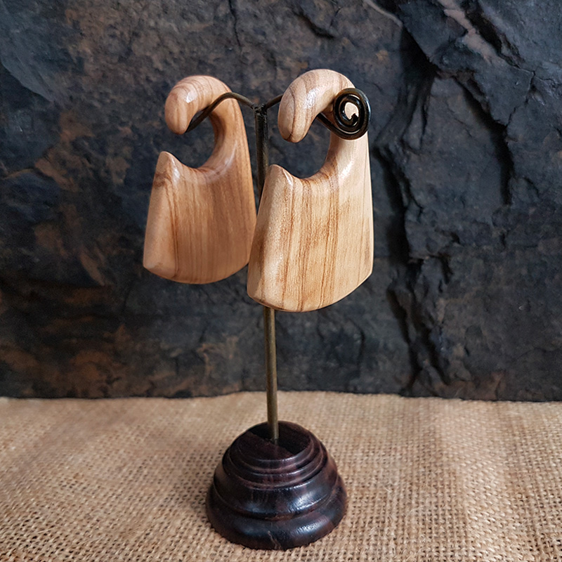 Olive Wood Design (53mm h) Orecchio