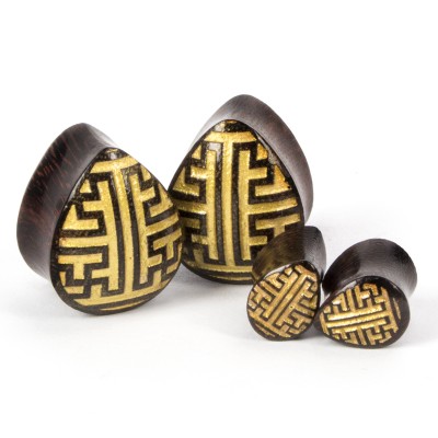 Sayagata Thamarind Wood Teardrop Plug Orecchio