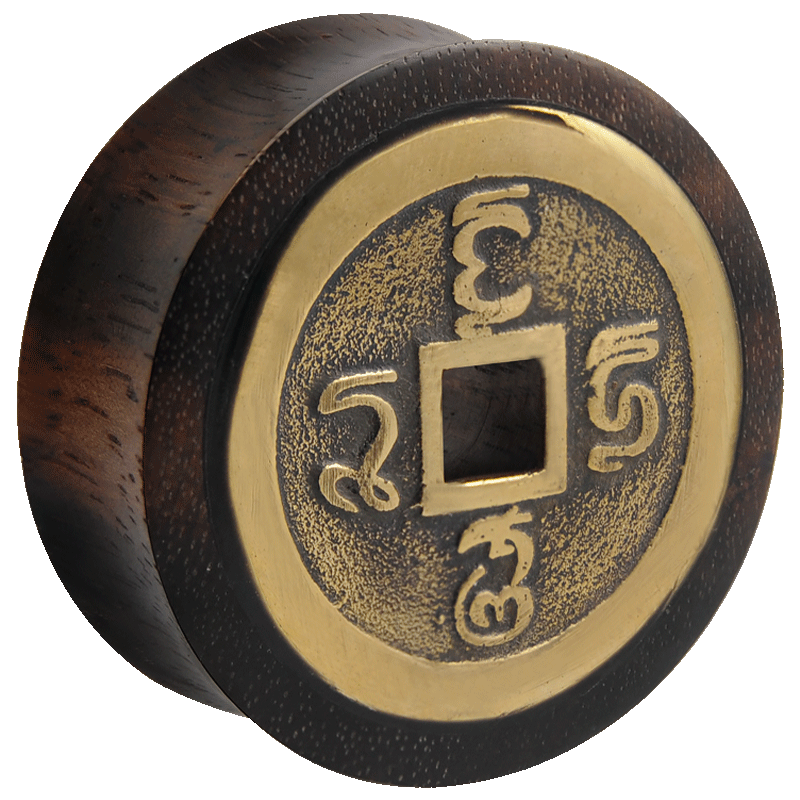 Arang Black Wood Tunnel with Sanskrit Brass Coin Orecchio