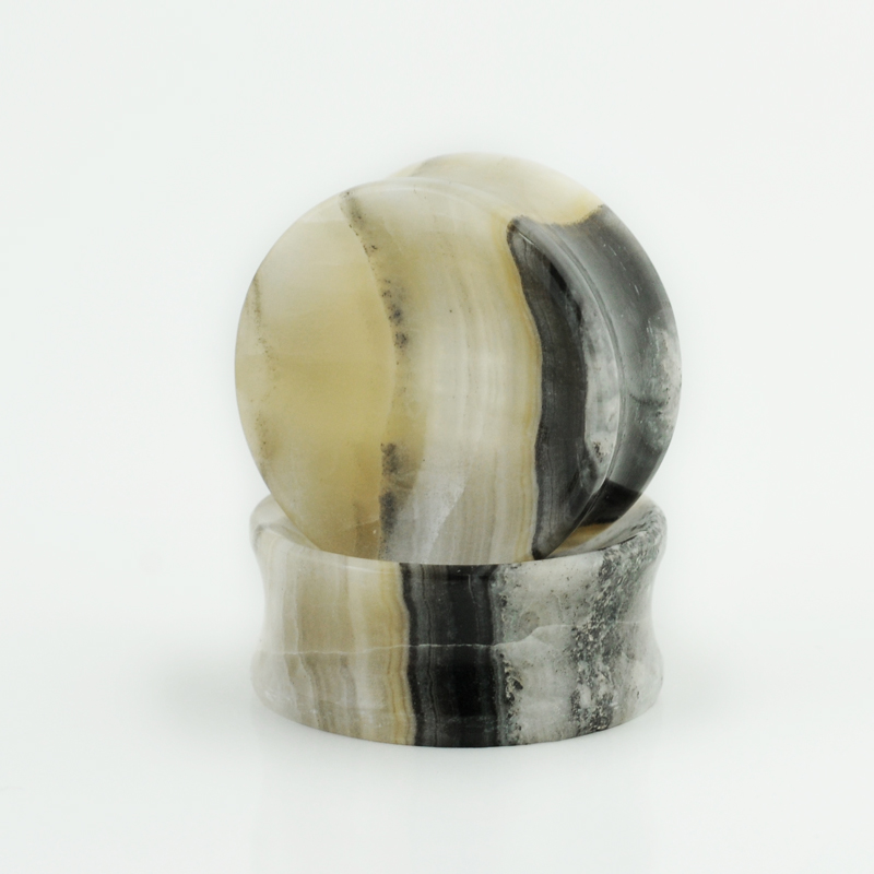 Black Layered Onyx Concave Ear Plug Orecchio