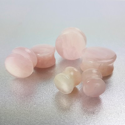 Rose Quartz Convex Ear Plug Orecchio