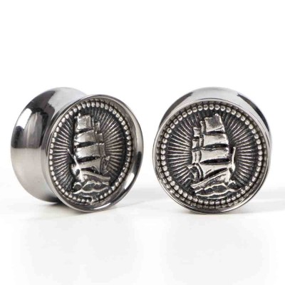 El Rana Titanium Plug with Silver Sailing Ship (Price for Pair) Orecchio
